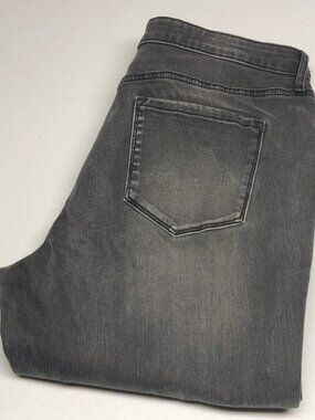 LIKE NEW R JEANS GRAY HIGH-RISE THE EXCLUSIVE SLIM TAPER JEANS 33x29 ⭐️